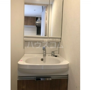 15/25 洗面
