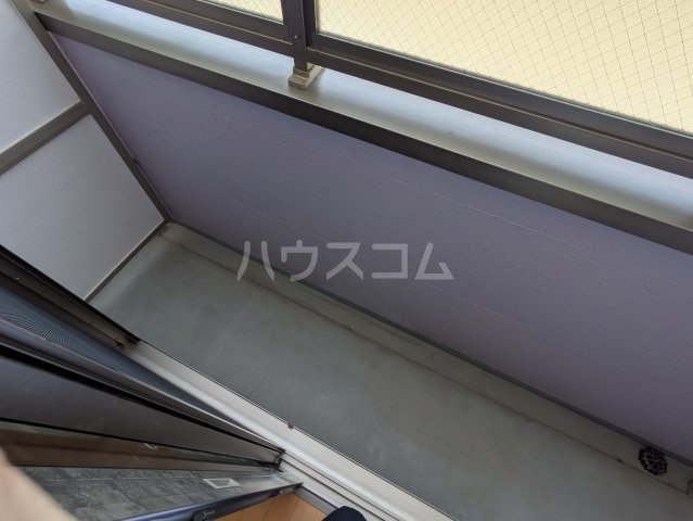 13/22 バルコニー