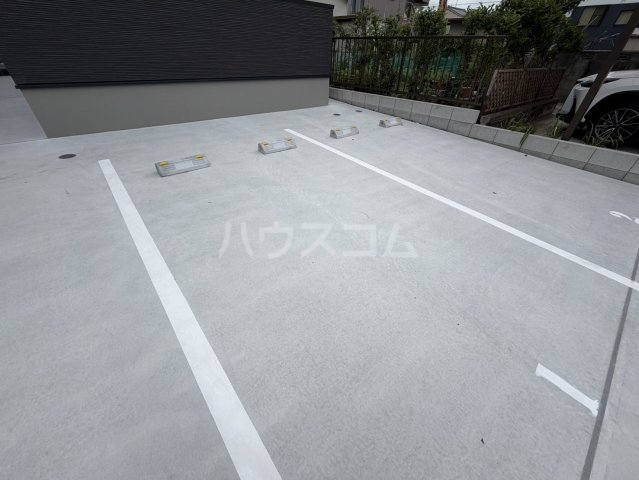 22/29 駐車場