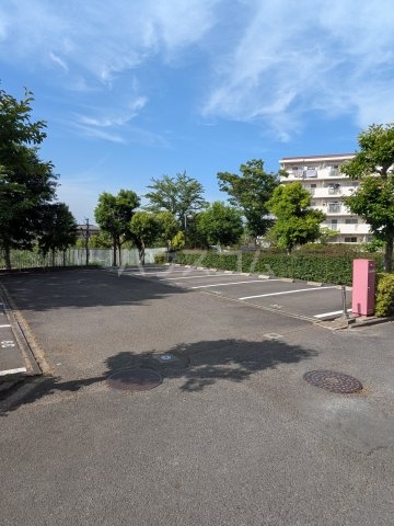 22/23 駐車場
