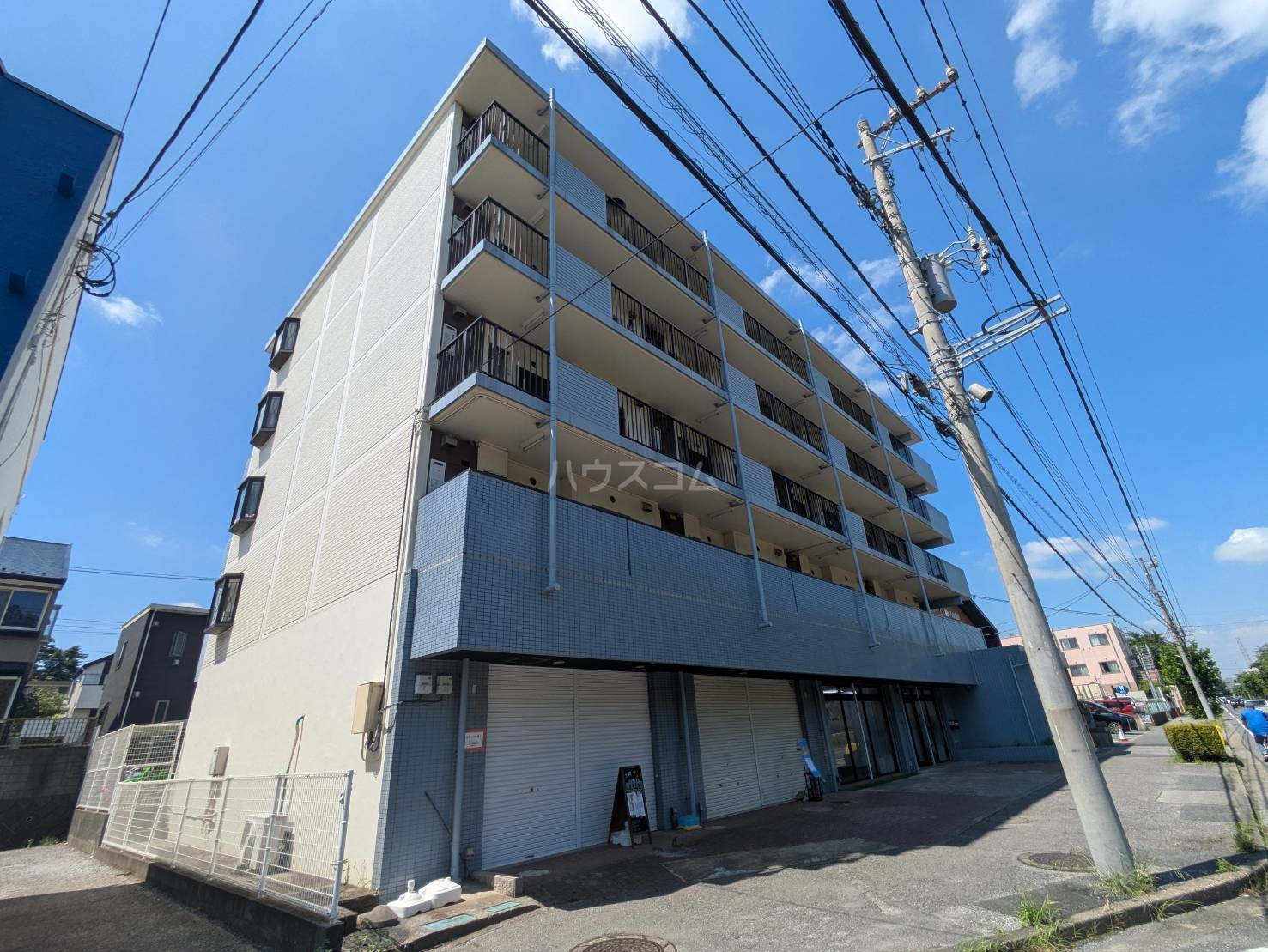 2/30 外観