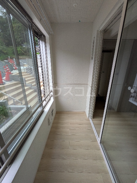 20/30 バルコニー