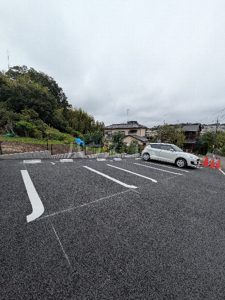 28/30 駐車場