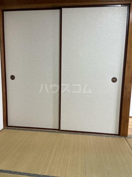 14/15 エントランス