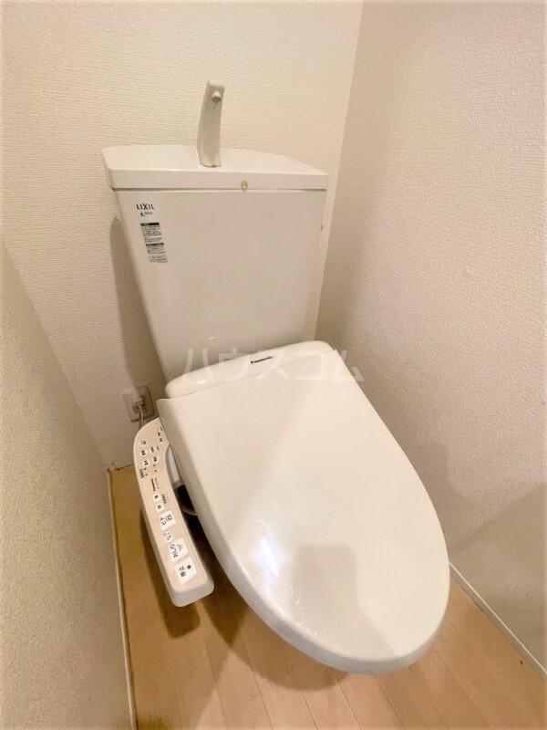14/25 トイレ