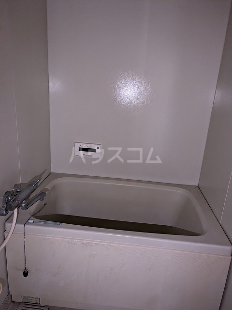 18/30 浴室