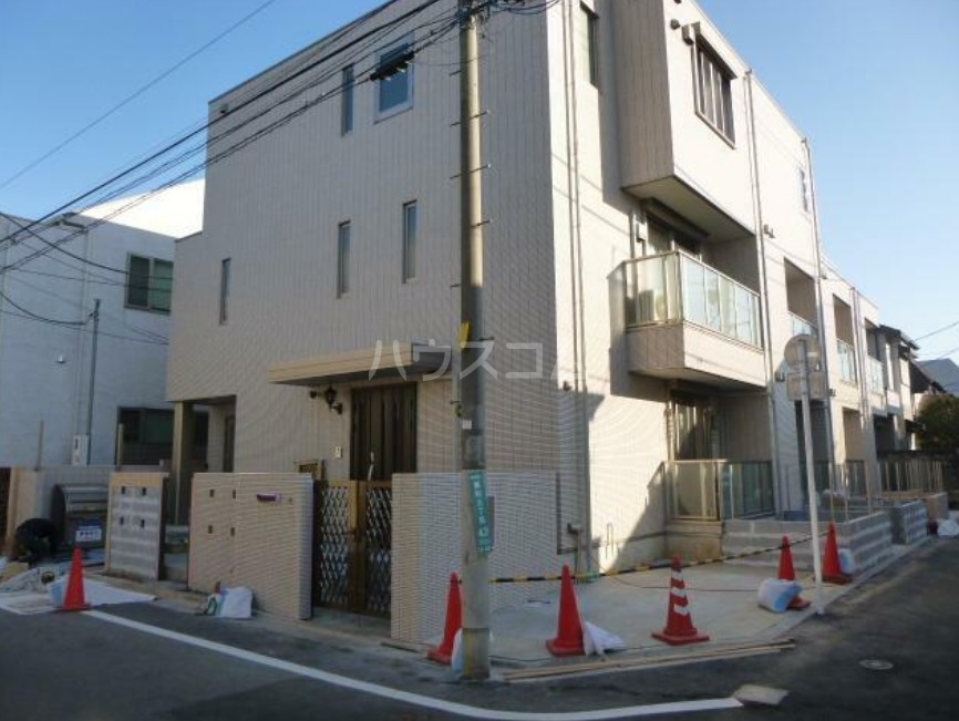 1/24 外観
