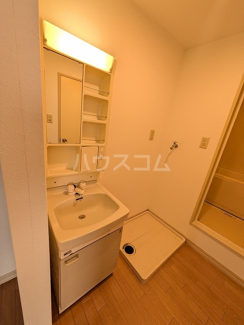 17/30 洗面