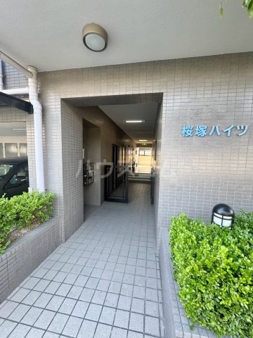 16/25 エントランス
