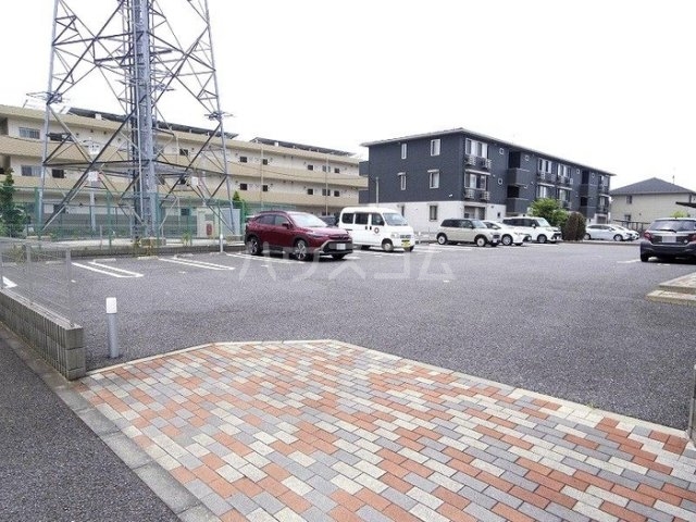 15/21 駐車場