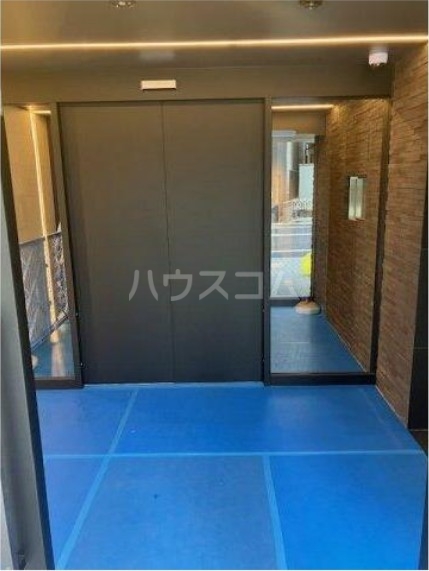 14/24 エントランス