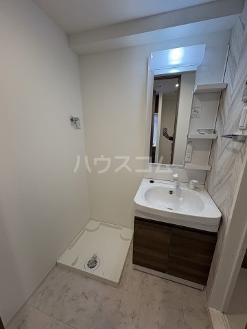 14/25 洗面