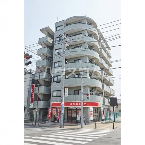 1/16 外観