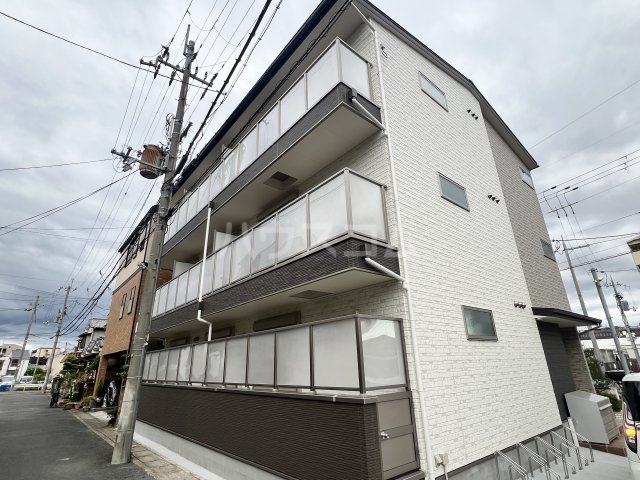 2/30 外観