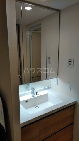 18/30 洗面