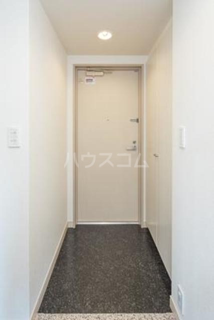 5/18 玄関