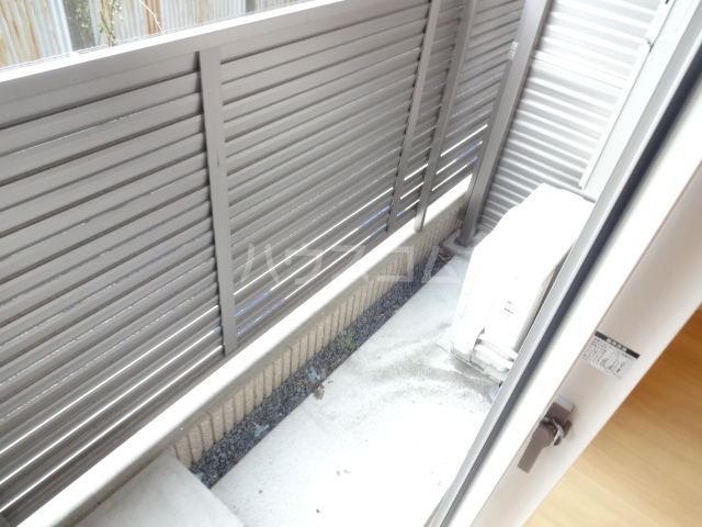21/30 バルコニー