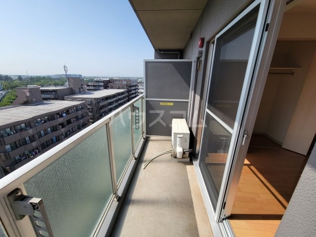 20/30 バルコニー