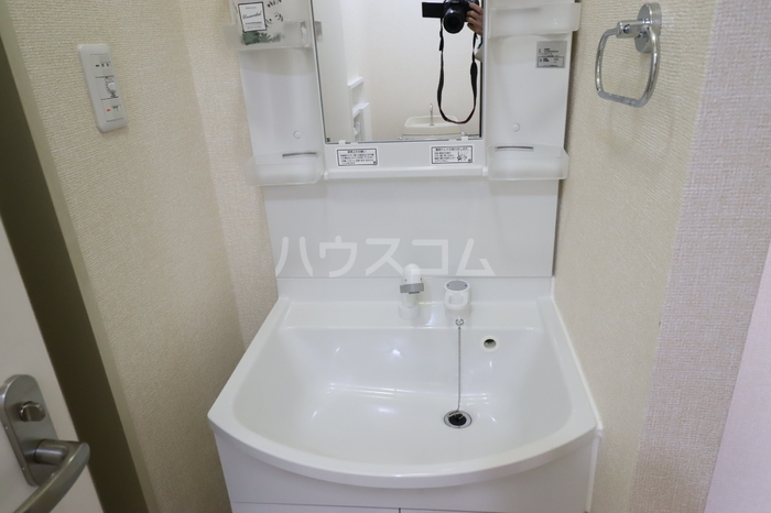 15/30 洗面