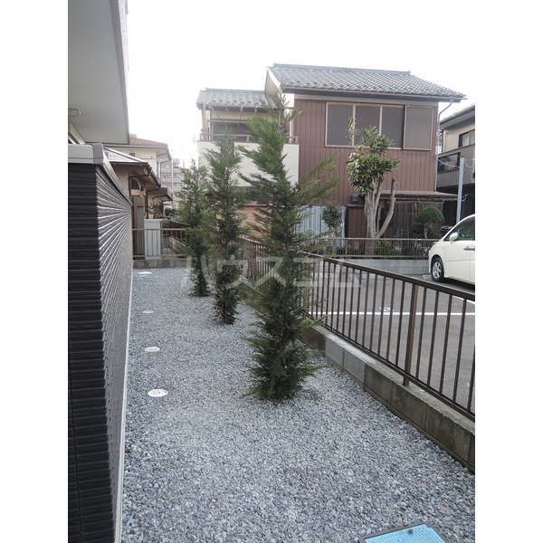 20/30 エントランス