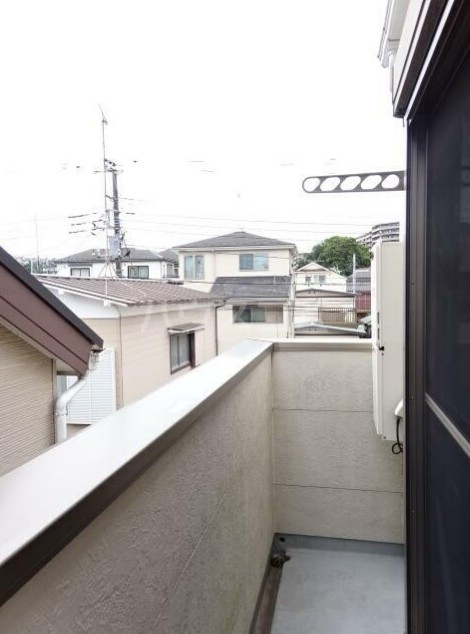 13/17 バルコニー