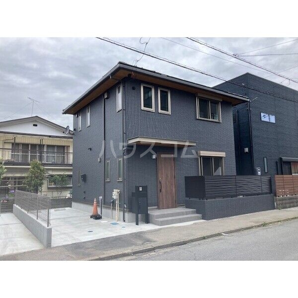 14/22 駐車場