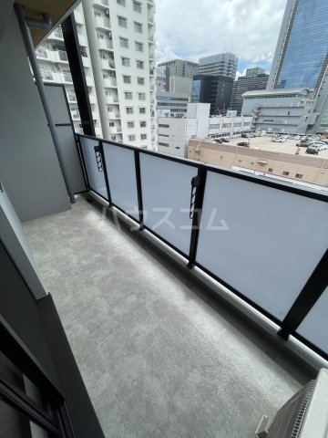 21/30 バルコニー