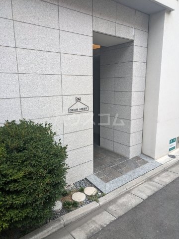 24/29 エントランス