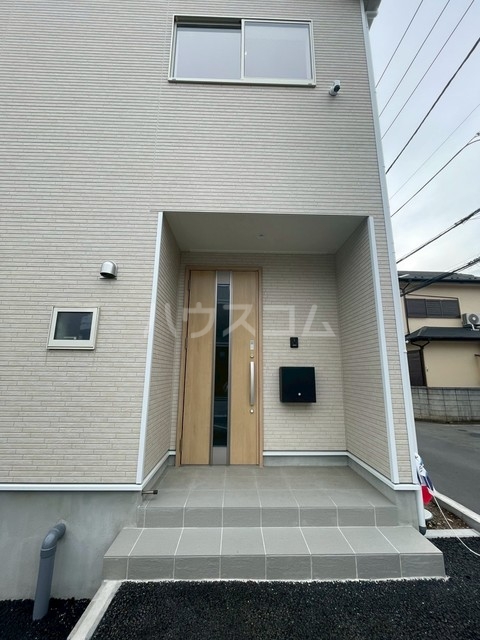 28/30 エントランス