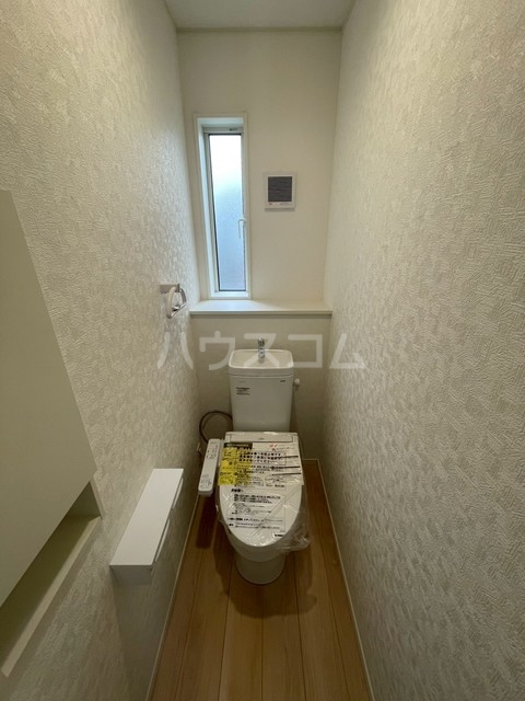 20/30 トイレ