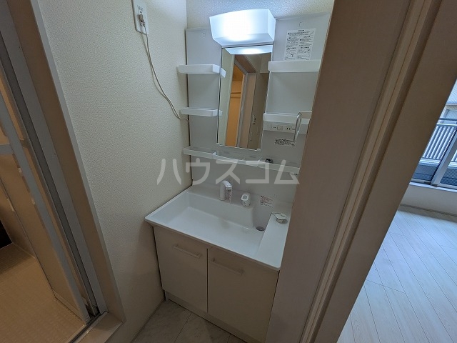 25/30 洗面
