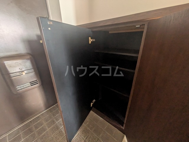 14/30 収納