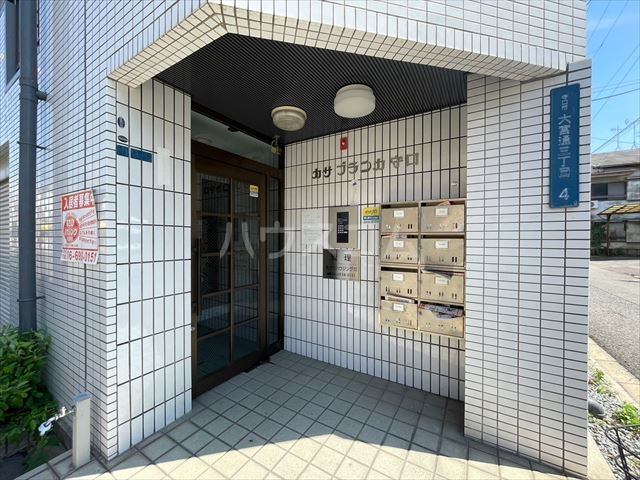 20/30 エントランス