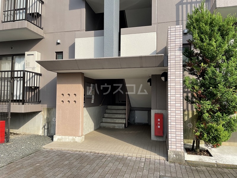 3/7 エントランス