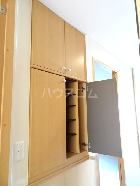 13/30 玄関