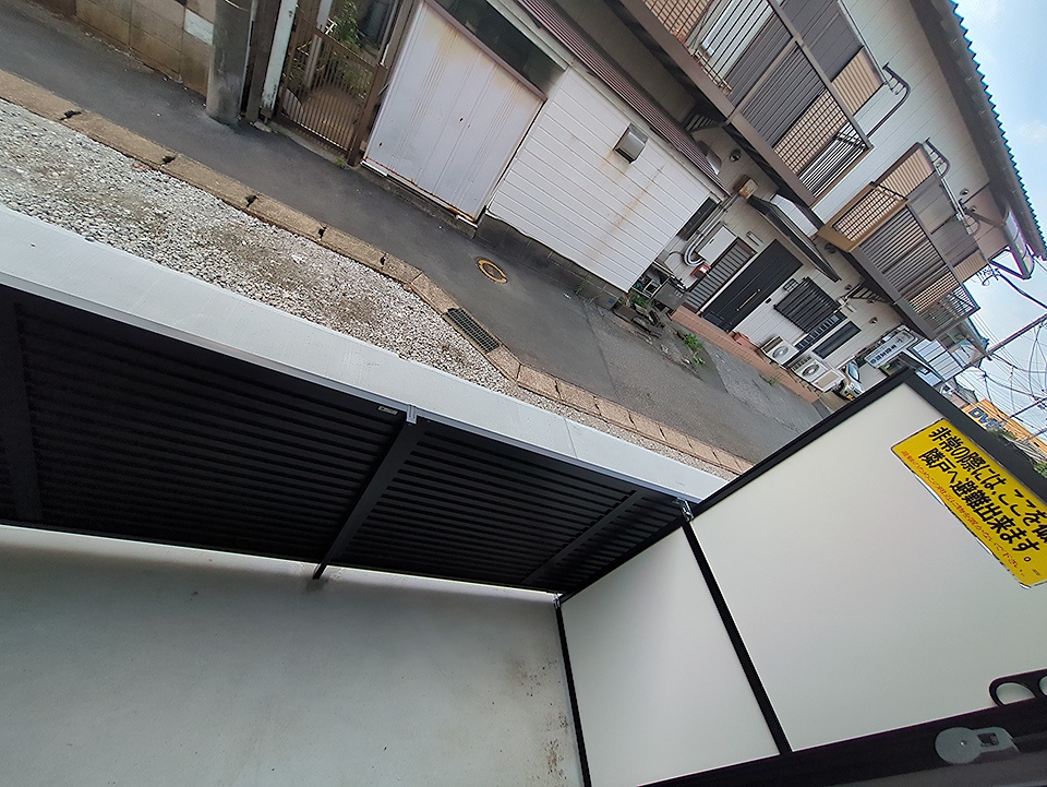 21/30 バルコニー
