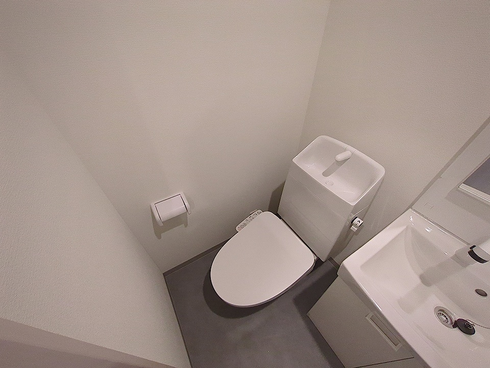 14/30 トイレ