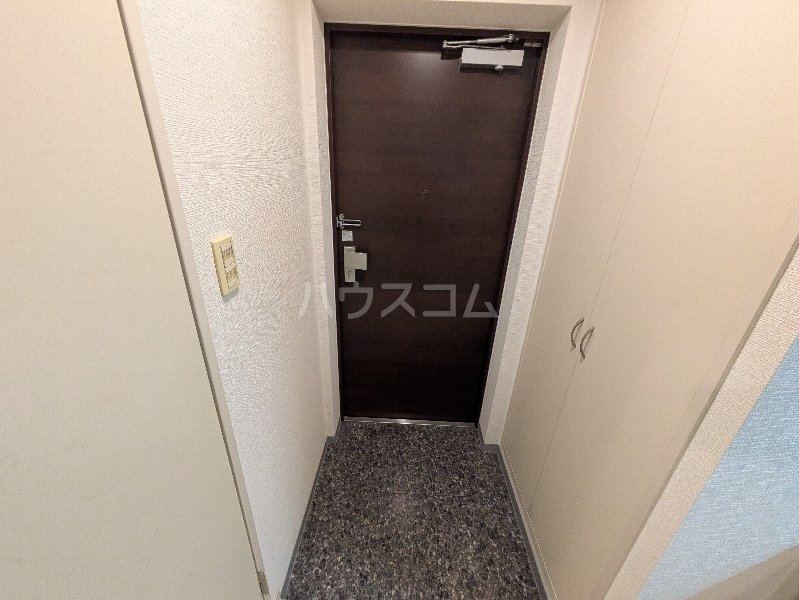 5/28 玄関