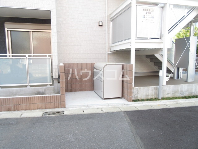 20/25 エントランス