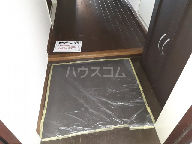 14/30 玄関
