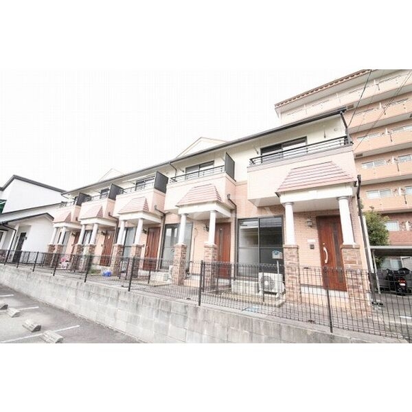 14/18 エントランス