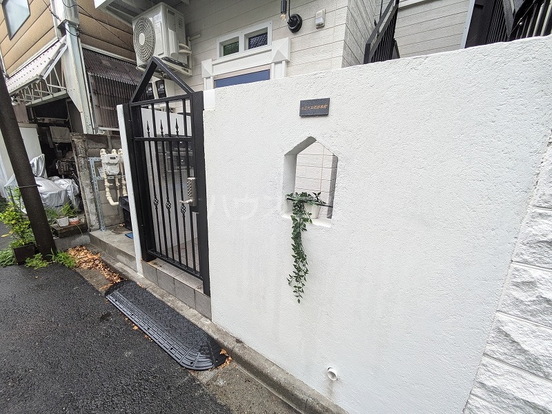 21/29 エントランス