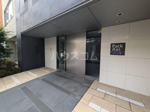 3/4 エントランス
