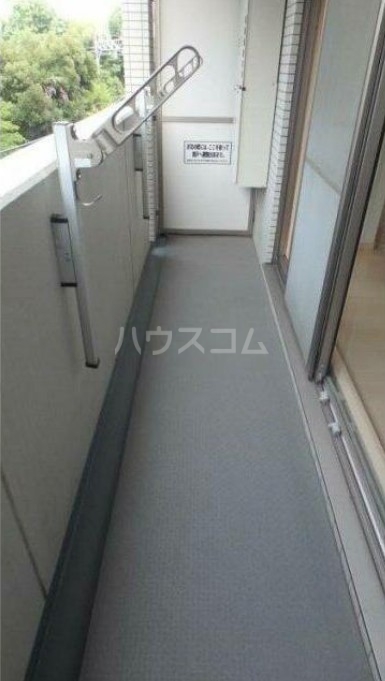 15/27 バルコニー