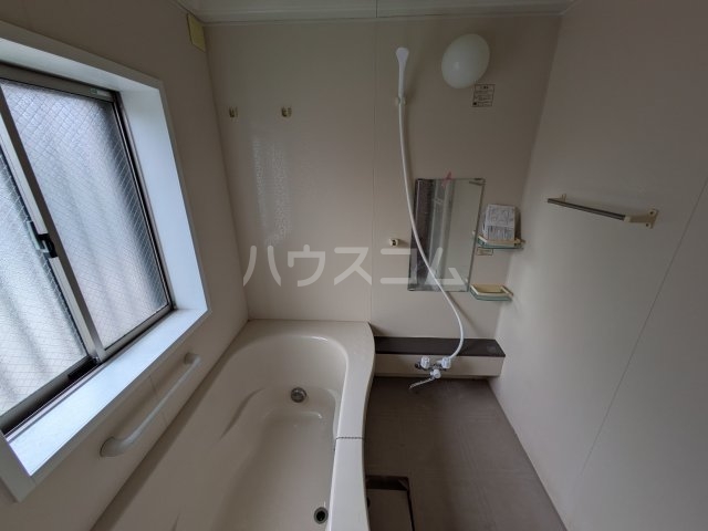 17/29 浴室