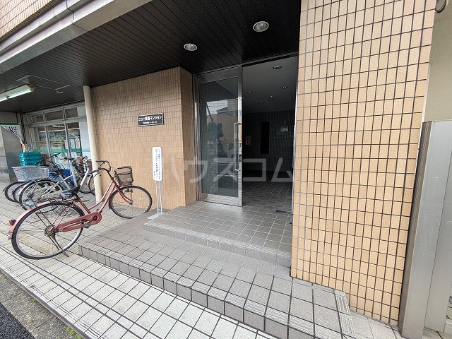 29/30 エントランス