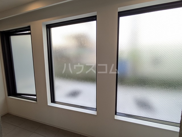 16/27 バルコニー