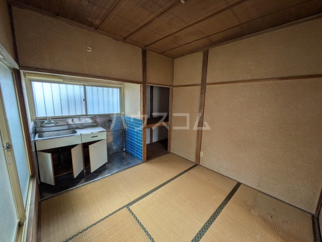 室内