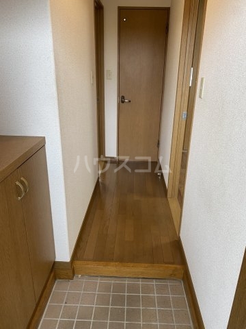 13/30 玄関