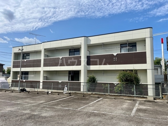 24/25 駐車場